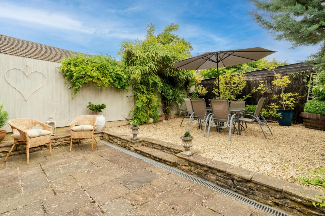 Buff Lodge Tackley Exterior foto